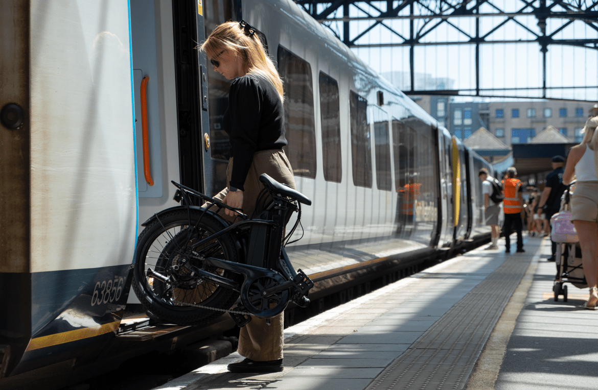 eMetro USA eBike MY24 Black eBikes Reid